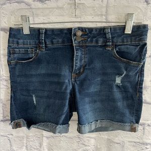 Mudd Girls distressed denim shorts - size 16